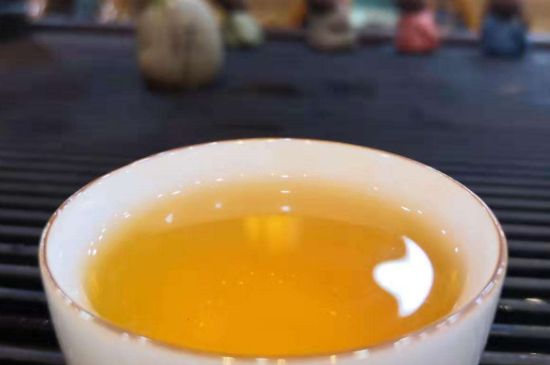 紅茶加姜片的禁忌，姜紅茶的危害