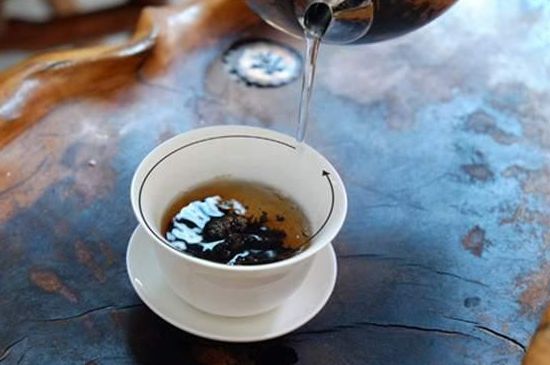 喝茶茶桌上的禮儀有哪些，泡茶待客十大禮儀不可不做！