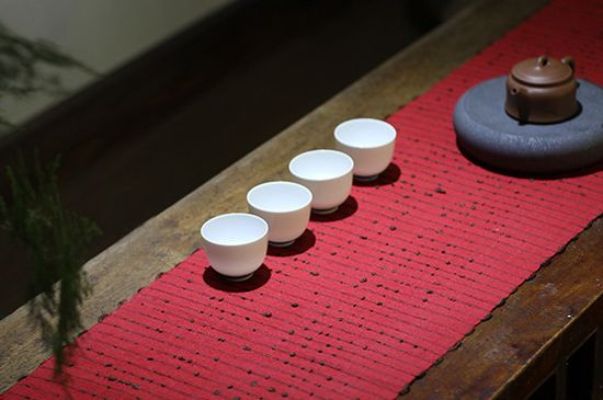 喝茶茶桌上的禮儀有哪些，泡茶待客十大禮儀不可不做！