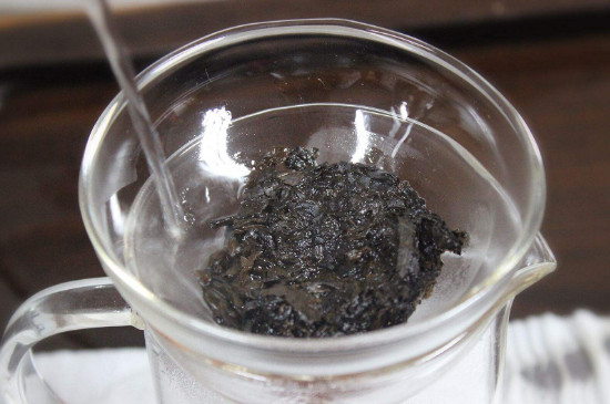 洗茶和潤茶一樣嗎，醒茶跟潤茶、洗茶有什么區(qū)別不同