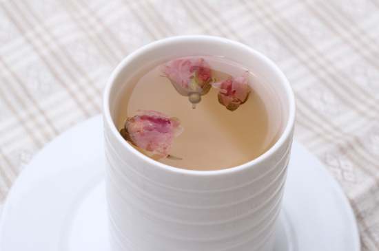 怎么判斷玫瑰花茶好不好，玫瑰花茶怎么樣鑒別