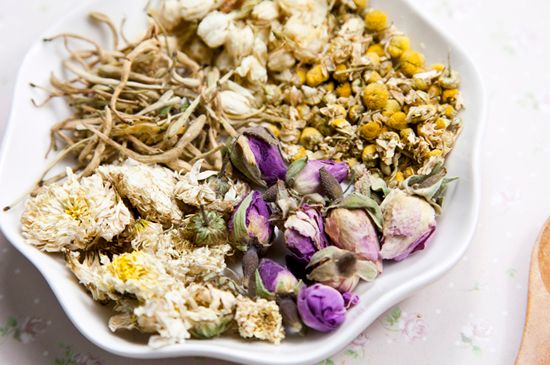 祛濕最有效的泡花茶，濕氣重適合泡什么花茶？