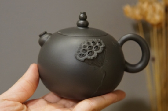 廣西欽州坭興陶可以泡多種茶嗎，坭興陶是一壺一茶嗎?