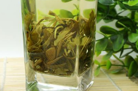 茉莉龍珠茶男人能喝嗎，男性夏季可以喝龍珠茶嗎