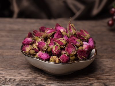 玫瑰花茶能豐胸嗎，天然豐胸花茶