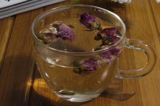 怎么判斷玫瑰花茶好不好，玫瑰花茶怎么樣鑒別