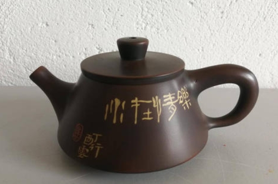 四大名陶哪個(gè)泡茶最好，中國(guó)四大名陶主要泡什么茶？