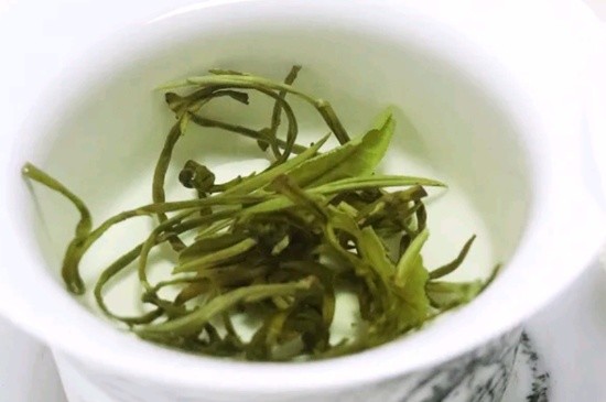 茉莉香珠跟龍珠有什么區(qū)別嗎，茉莉龍珠和茉莉香珠那個好？