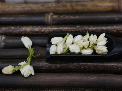 茉利花茶有什么功效作用，不適合什么人喝？