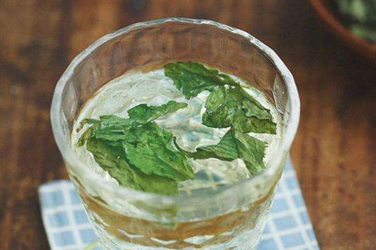 荷葉茶每天喝多少合適，什么時(shí)候喝最好？