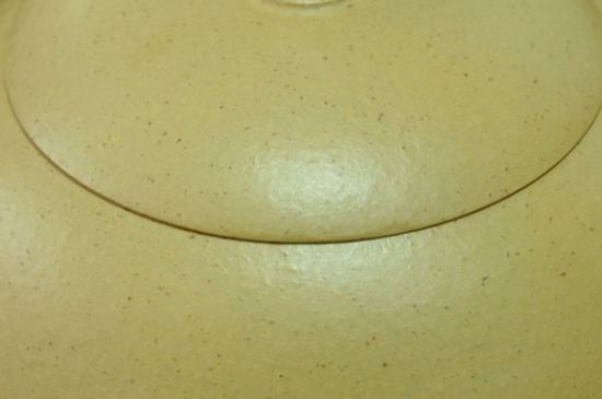 本山綠泥紫砂壺小黑點(diǎn)多嗎，真正本山綠泥會(huì)吐黑嗎？