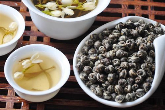 茉莉龍珠一次泡幾顆，茉莉龍珠一一杯放幾顆