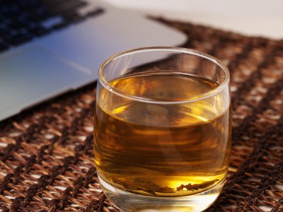 女孩喝茉莉茶的好處，茉莉花茶女生喝好嗎？