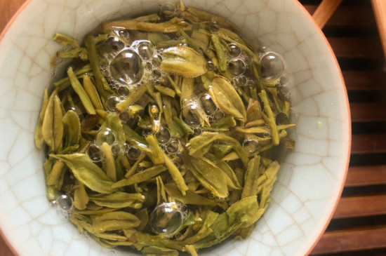 什么綠茶茶葉唇齒留香，哪個(gè)品種綠茶香氣好？