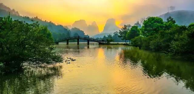 武夷山為什么盛產(chǎn)茶葉，武夷山茶為什么好喝？