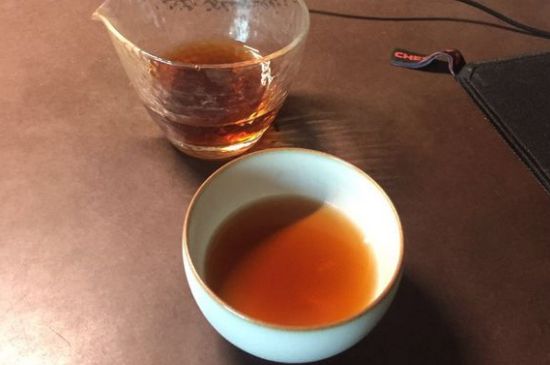 女人喝紅茶最佳時間，女人晚上喝紅茶好嗎