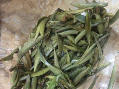 大紅袍好還是白茶好，福鼎白茶和大紅袍哪個貴？