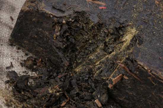 黑茶茯茶保存五大忌，茯茶收藏的注意事項(xiàng)