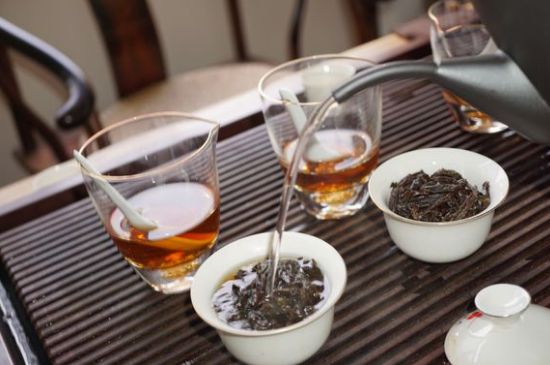 大紅袍為什么沒(méi)保質(zhì)期，武夷巖茶大紅袍能放幾年？