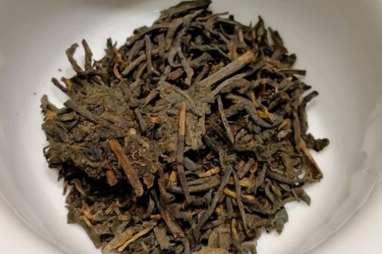 飯后多長時間喝六堡茶最好，六堡茶一天喝多少