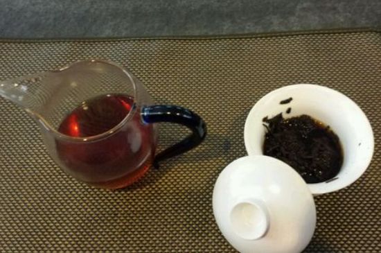 黑茶煮多久就得換掉，黑茶能煮幾天都不壞