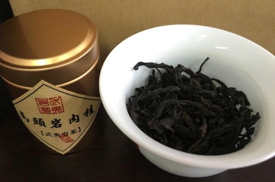 拼配的馬頭巖肉桂，還配叫馬肉嗎？請叫它“馬頭巖大紅袍”