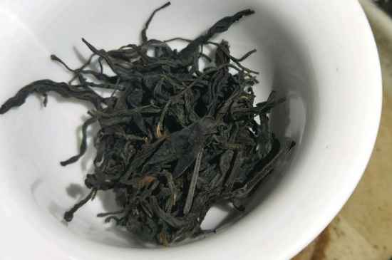 正山小種適合女人喝嗎，女人經(jīng)常喝正山小種茶好嗎