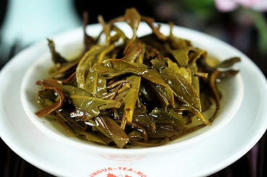 茯磚茶與普洱茶哪個好，茯茶和普洱茶口味區(qū)別