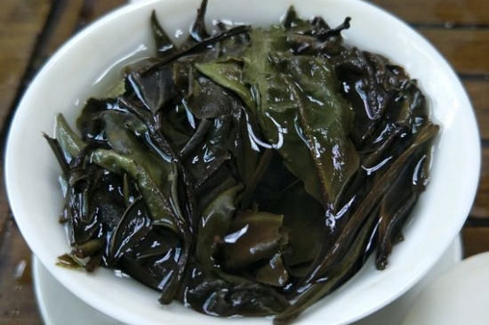 福鼎白茶貢眉和壽眉的區(qū)別，壽眉與貢眉有什么區(qū)別