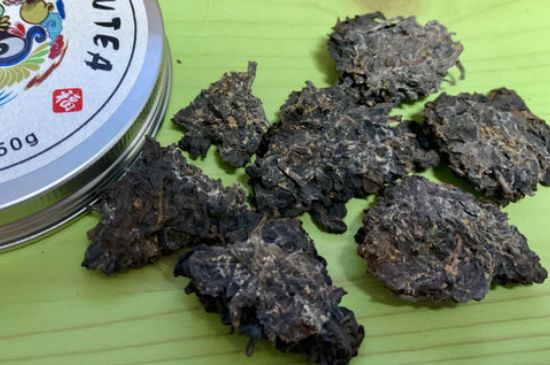 怎么知道涇渭茯茶是否變質(zhì)，茯磚茶金花和發(fā)霉的區(qū)別