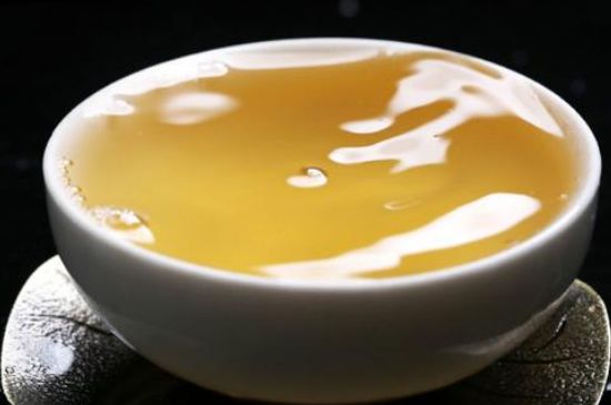 綠茶加重濕氣？濕氣體質(zhì)寒的人能喝綠茶嗎