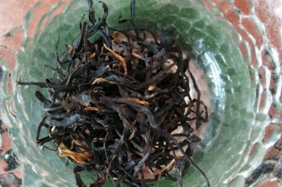 女人晚上喝紅茶好嗎，女人紅茶啥時候喝最好？