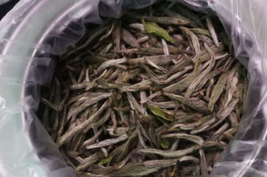 新白毫銀針和老白毫銀針的區(qū)別，新老白毫銀針的品質(zhì)特征