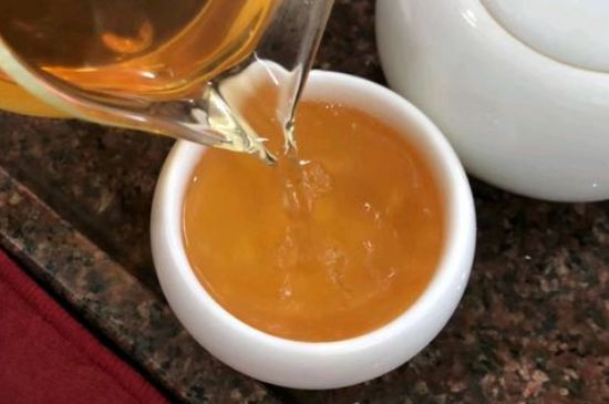 女人晚上喝紅茶好嗎，女人紅茶啥時候喝最好？