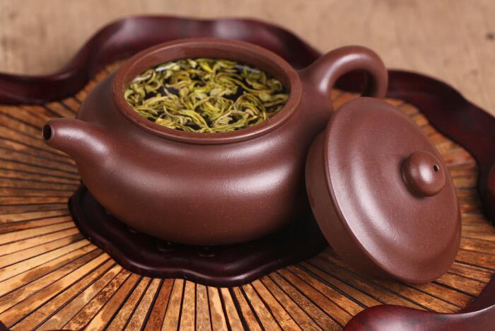 紫砂壺如何開壺，正確的<a href=http://m.jiaodonghuabobo.com/chaju/zisha/ target=_blank class=infotextkey>紫砂壺開壺</a>方法